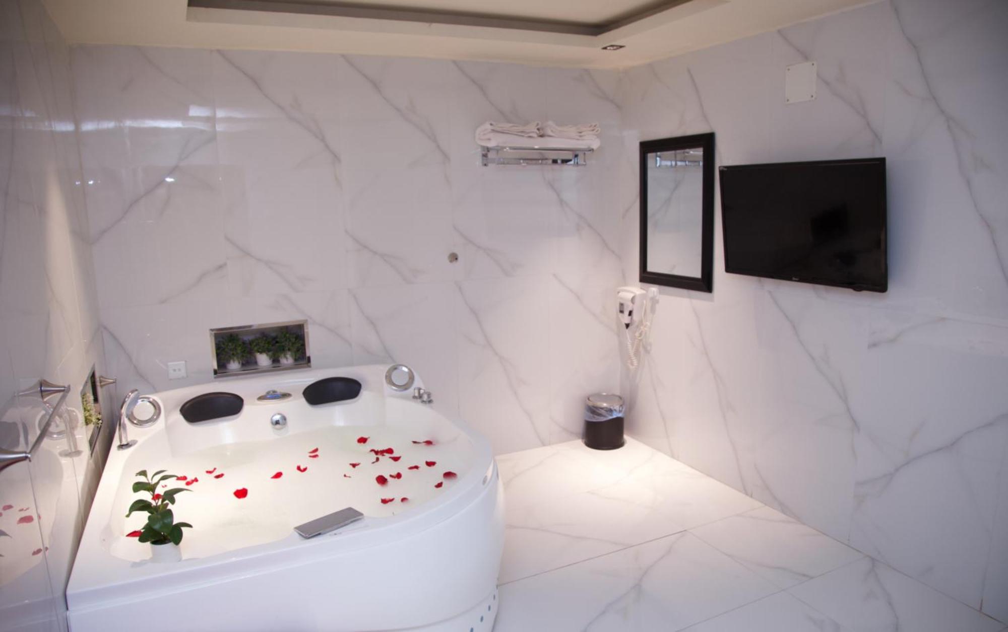 Sharz Hotel Burajda Zewnętrze zdjęcie