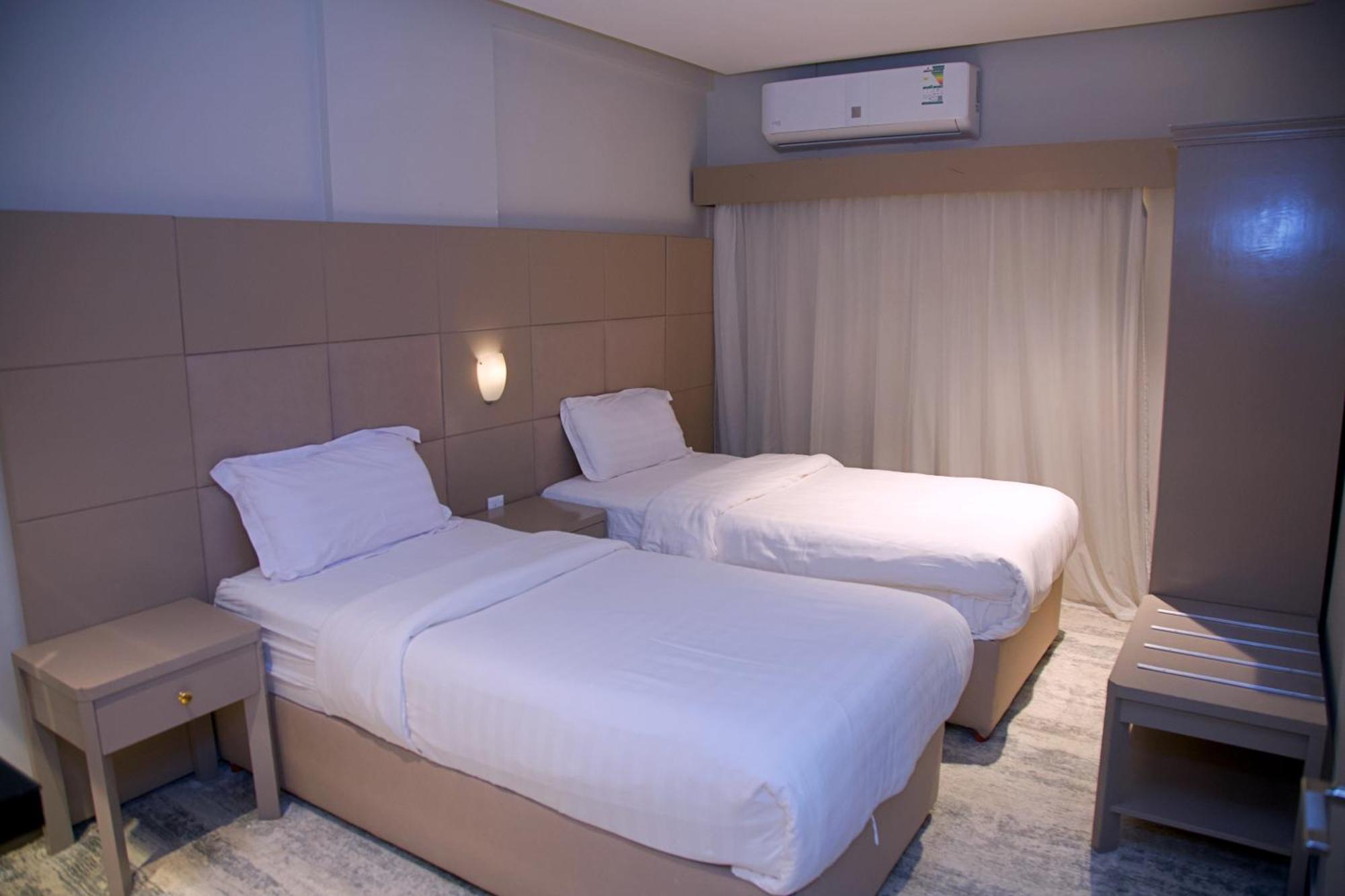 Sharz Hotel Burajda Zewnętrze zdjęcie