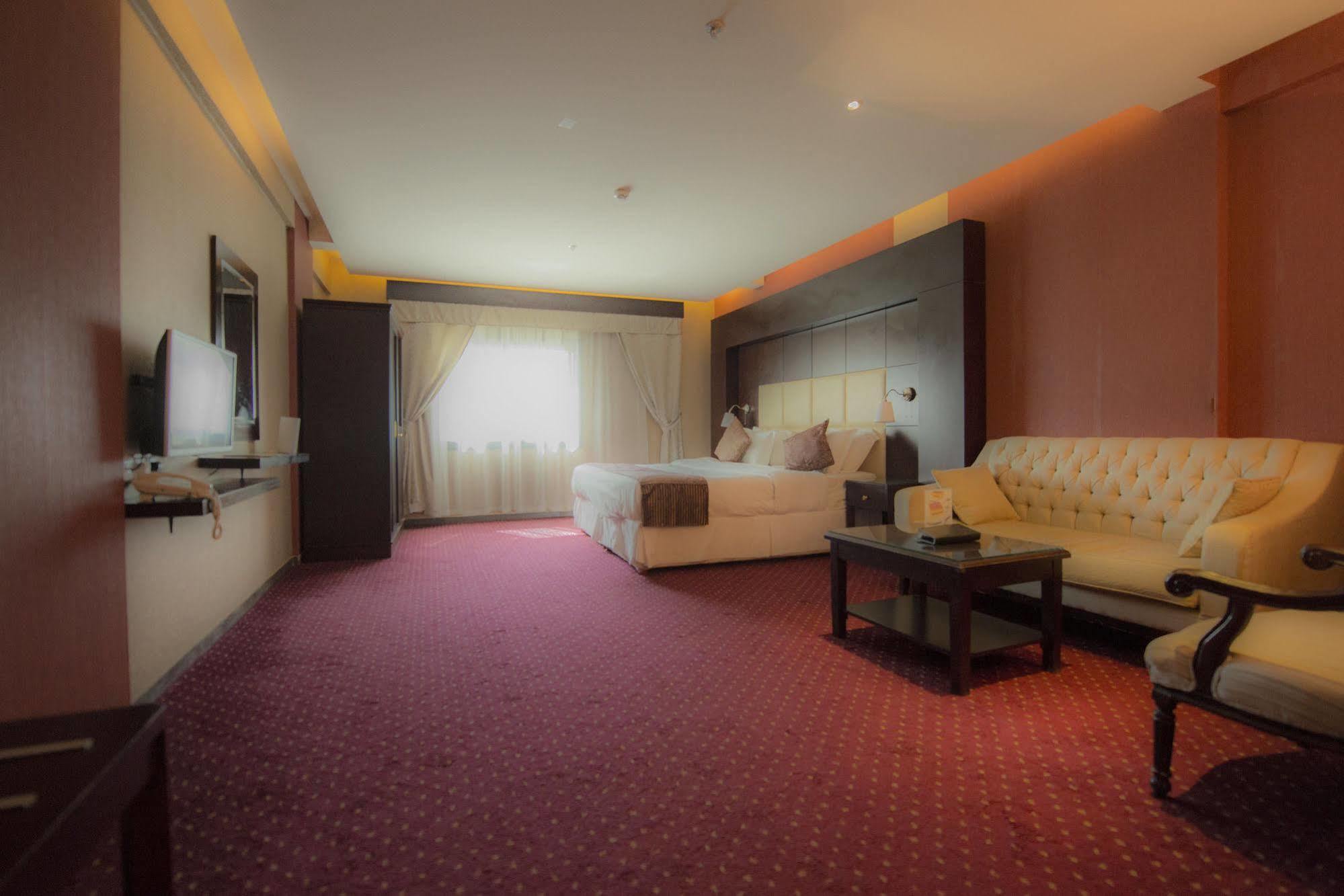 Sharz Hotel Burajda Zewnętrze zdjęcie